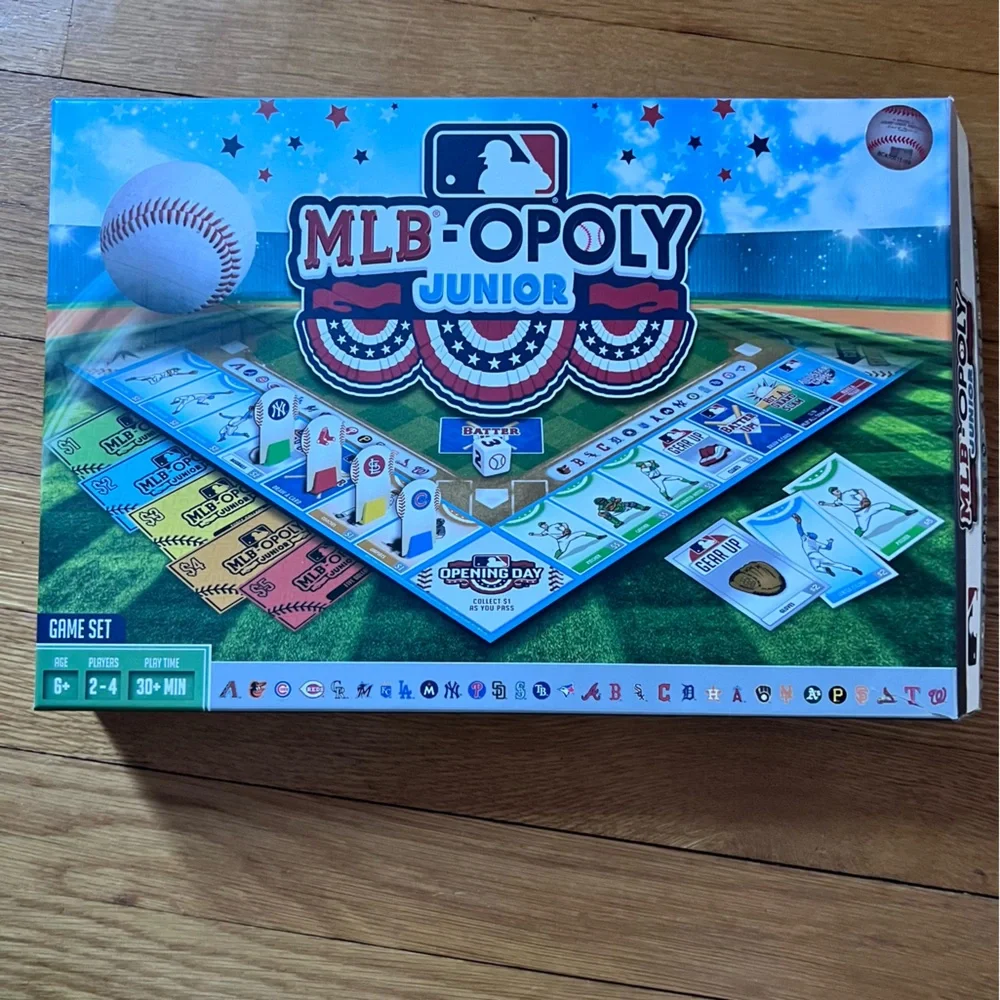 MLB-Opoly Junior Board Game New in Box